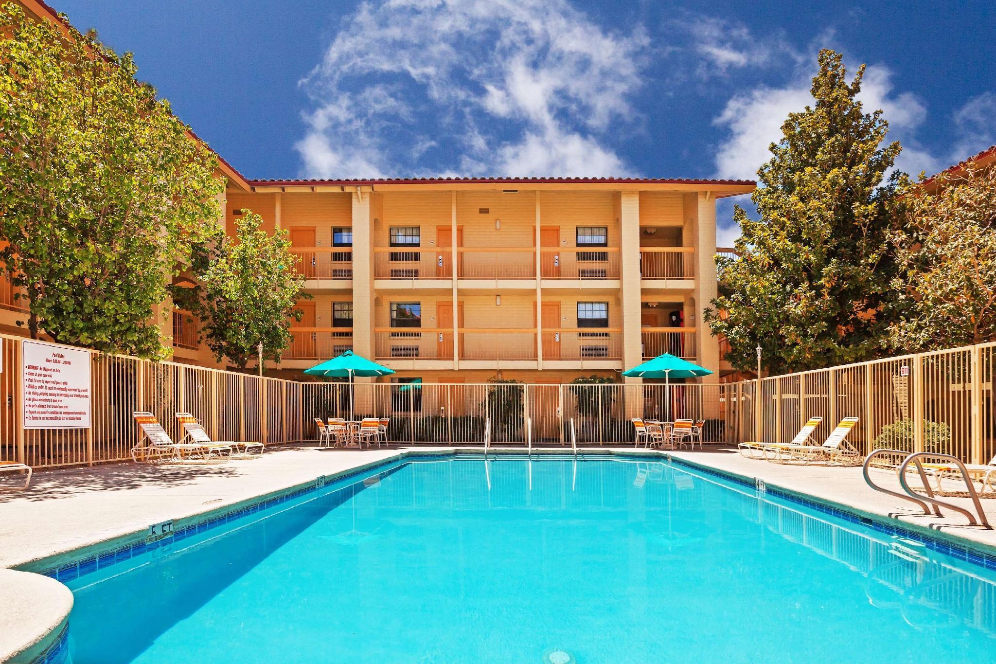 La Quinta Inn By Wyndham El Paso West Eksteriør billede