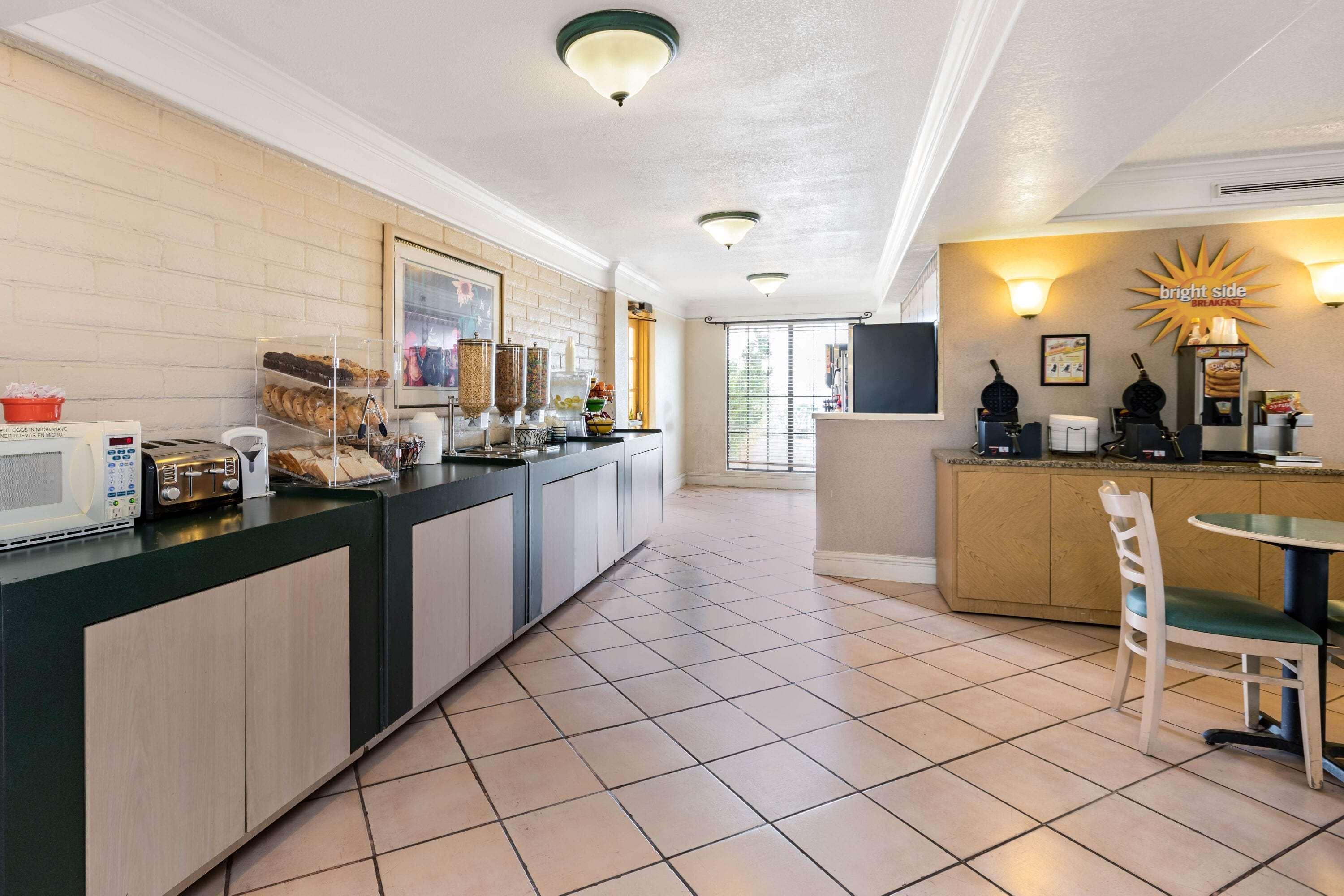 La Quinta Inn By Wyndham El Paso West Eksteriør billede